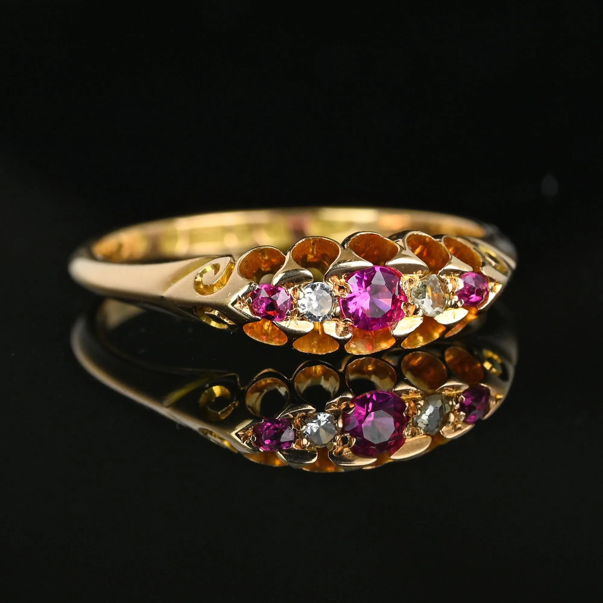 Antique Chester 15K Gold Rose Cut Diamond Ruby Ring