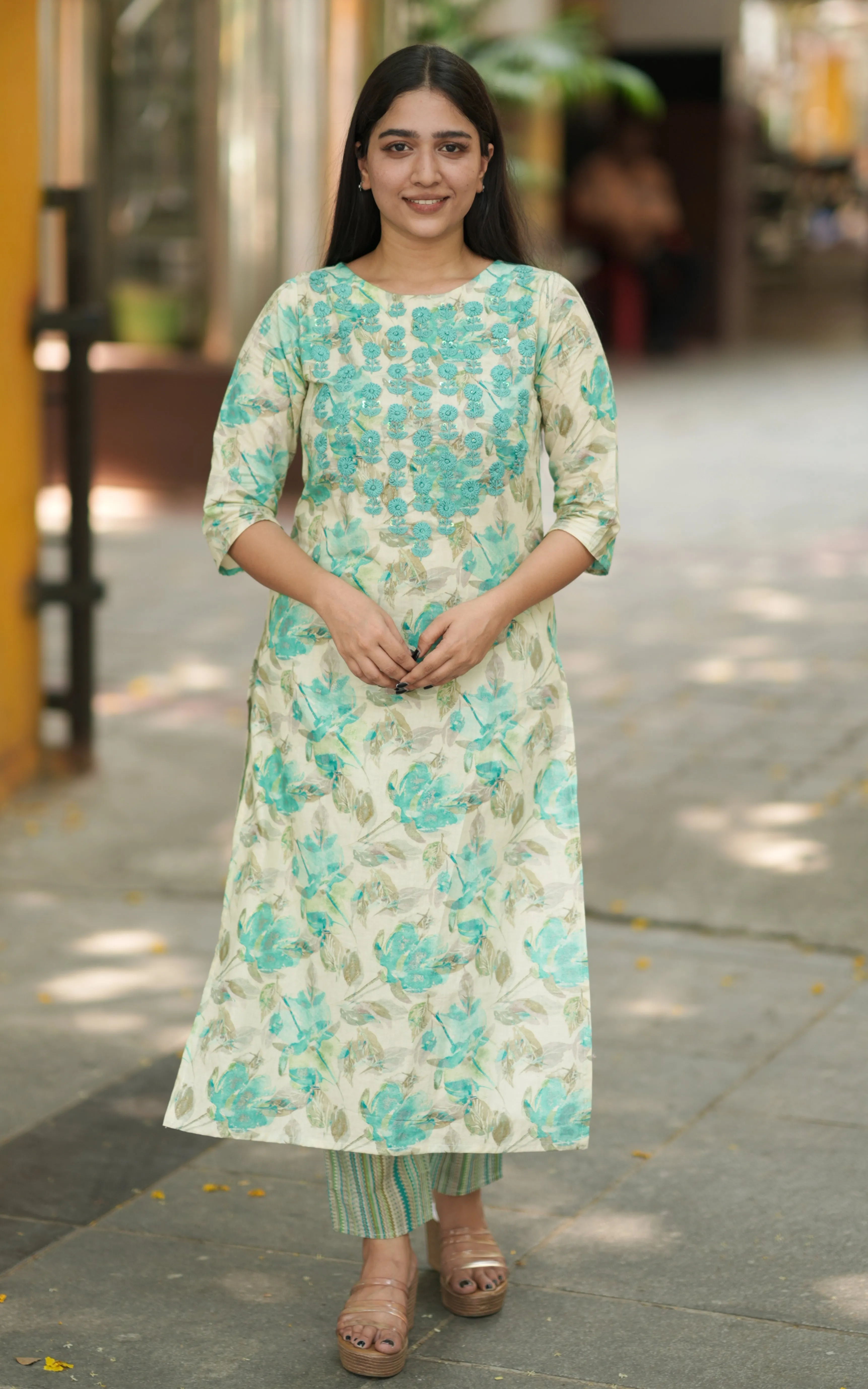 Floral Love A (Kurti Pant)