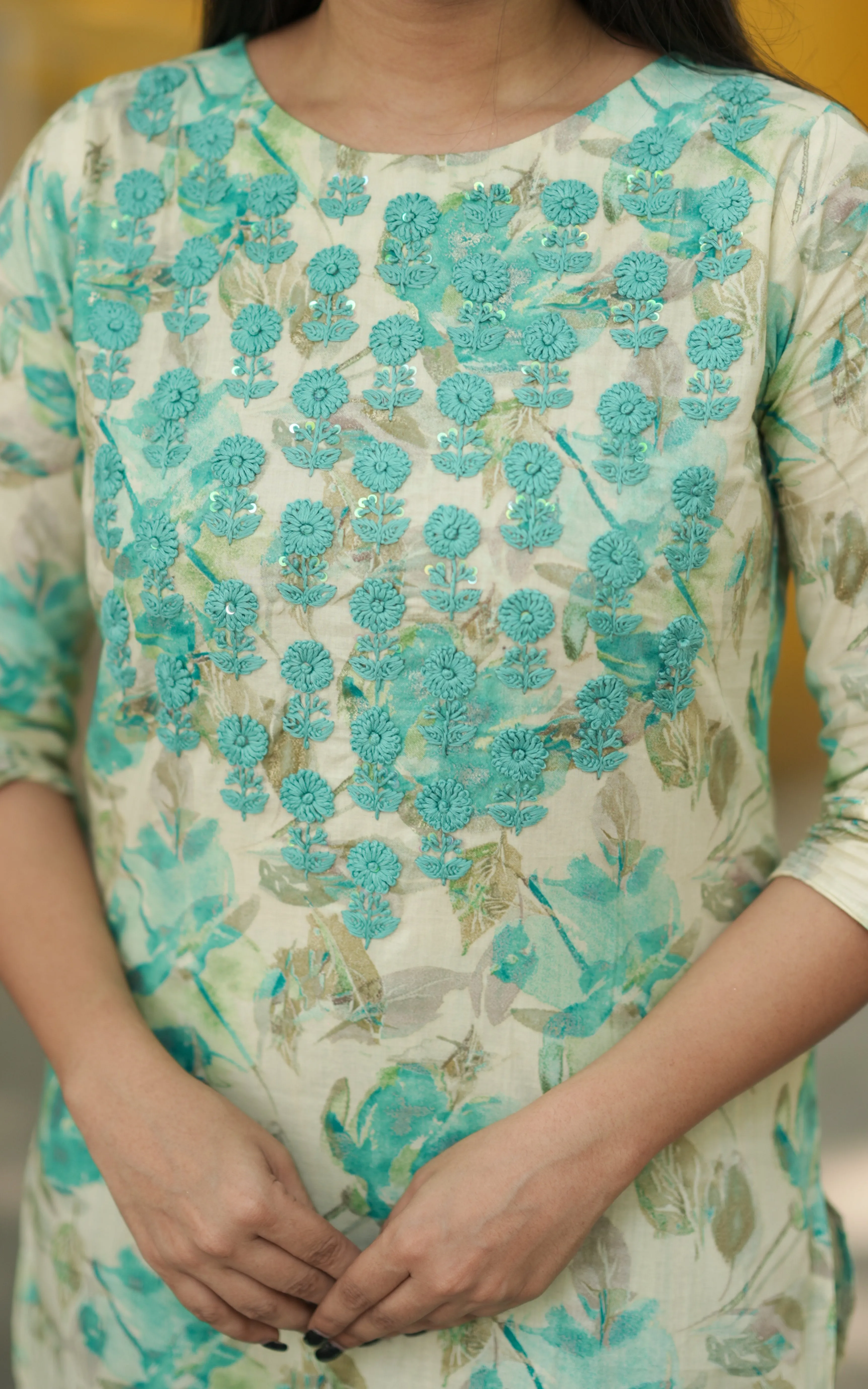 Floral Love A (Kurti Pant)
