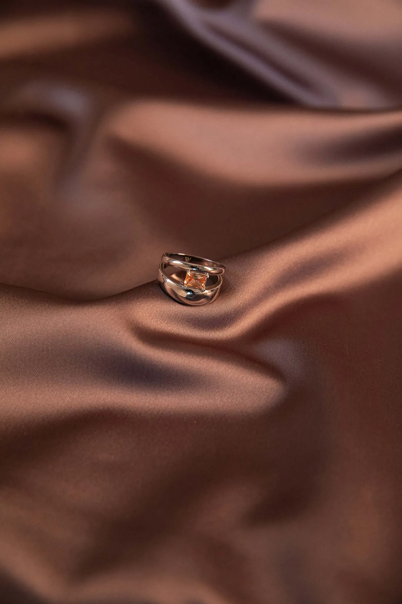 Rose Radiant Ring Silver