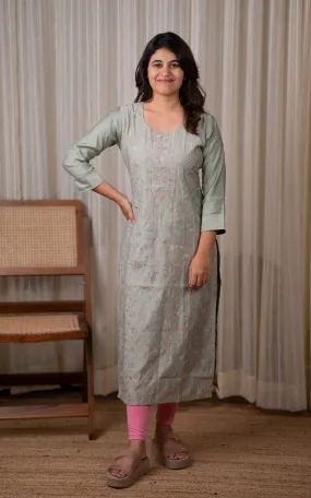 Saratha Pastel Green