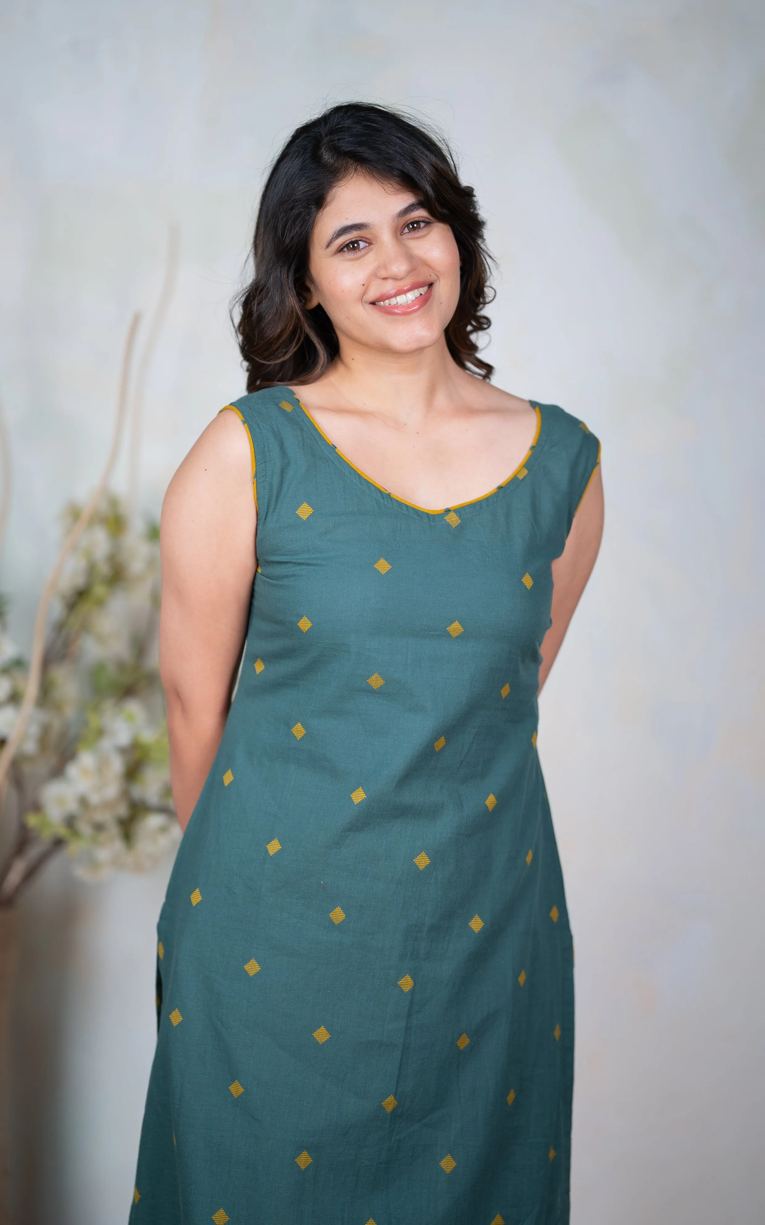 Sidhiksha Green (Kurti Pant)