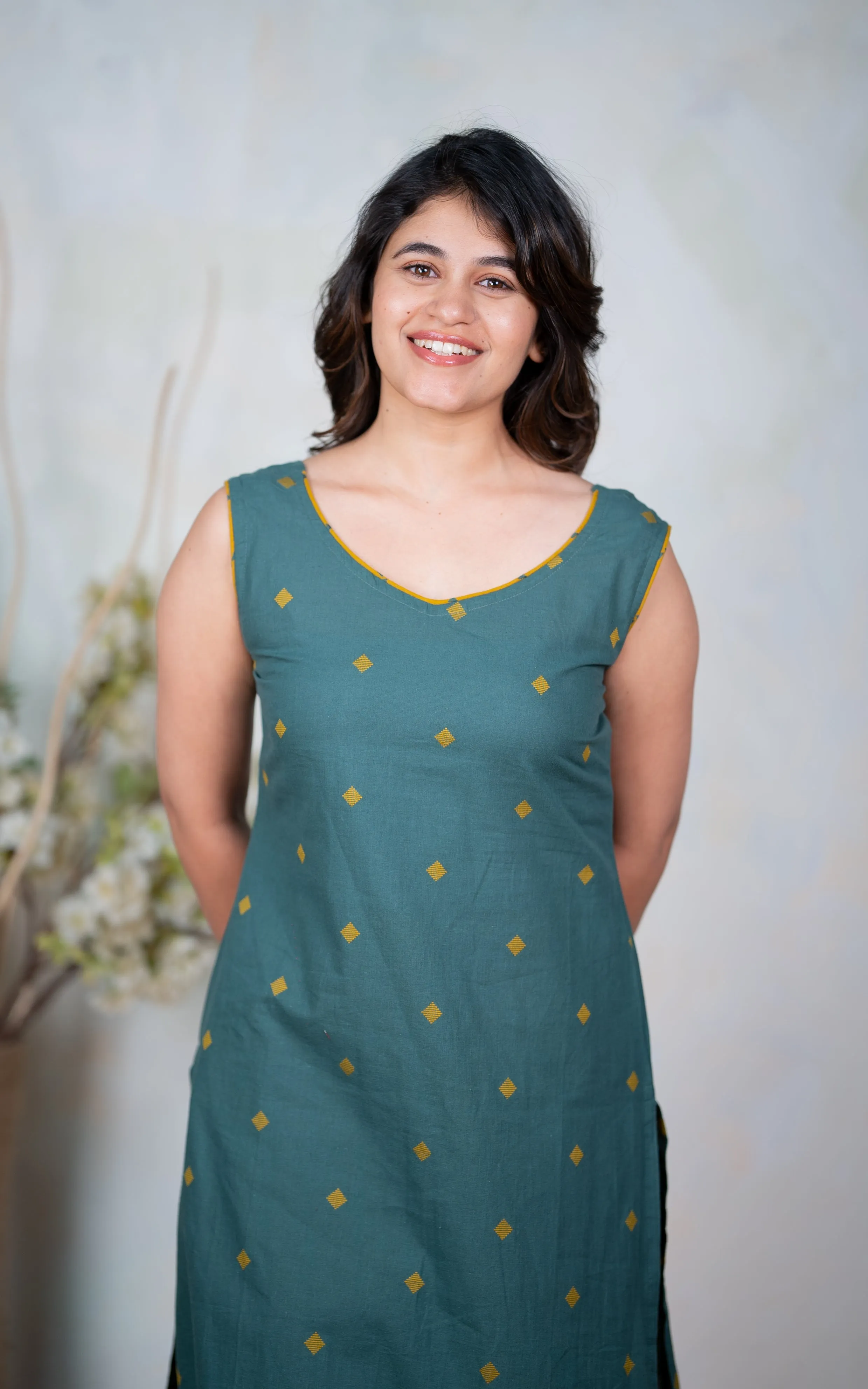 Sidhiksha Green (Kurti Pant)
