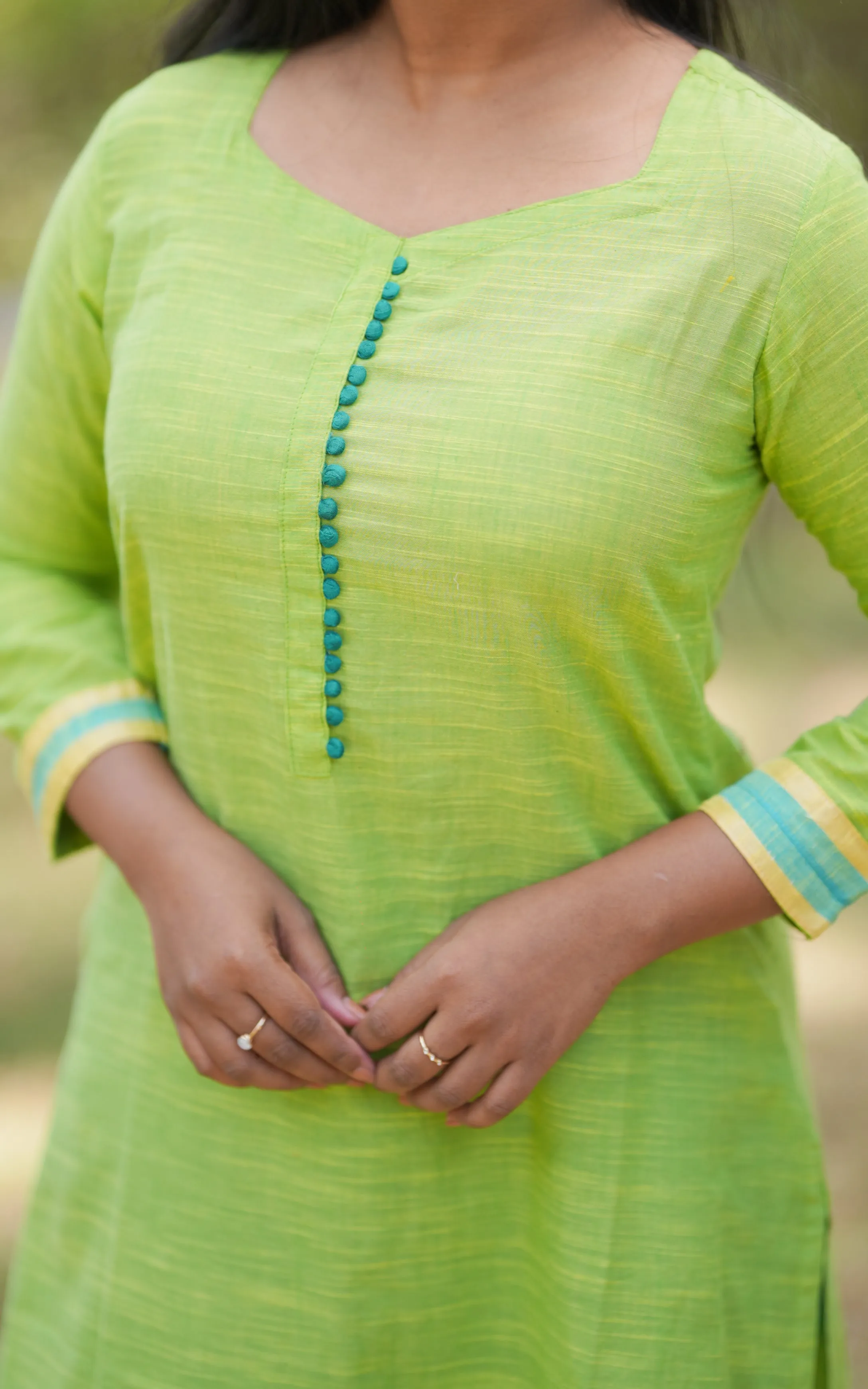 Sunitha Pista Green